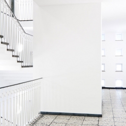 Stairway to knowledge08